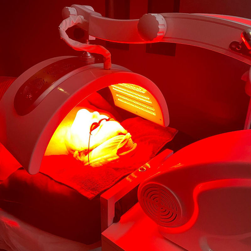 Infrared Red Blue PDT LED Light Therapy Machine For Wrinkle Removal